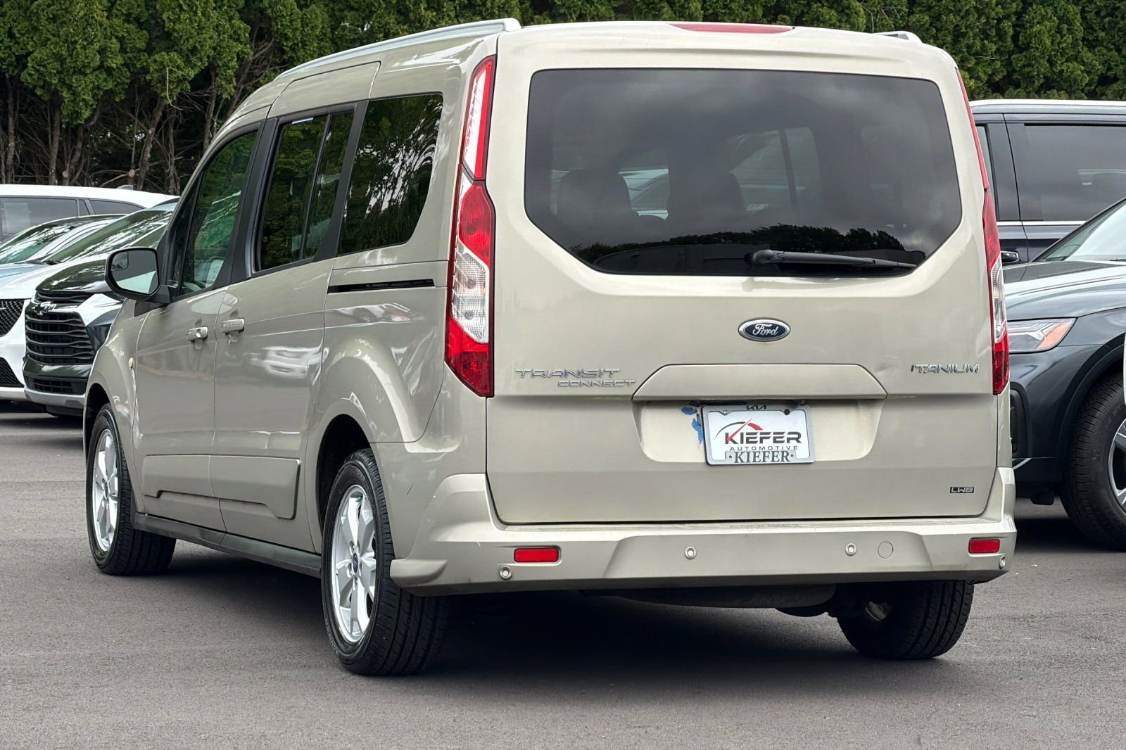 Used 2016 Ford Transit Connect Titanium FWD image 6
