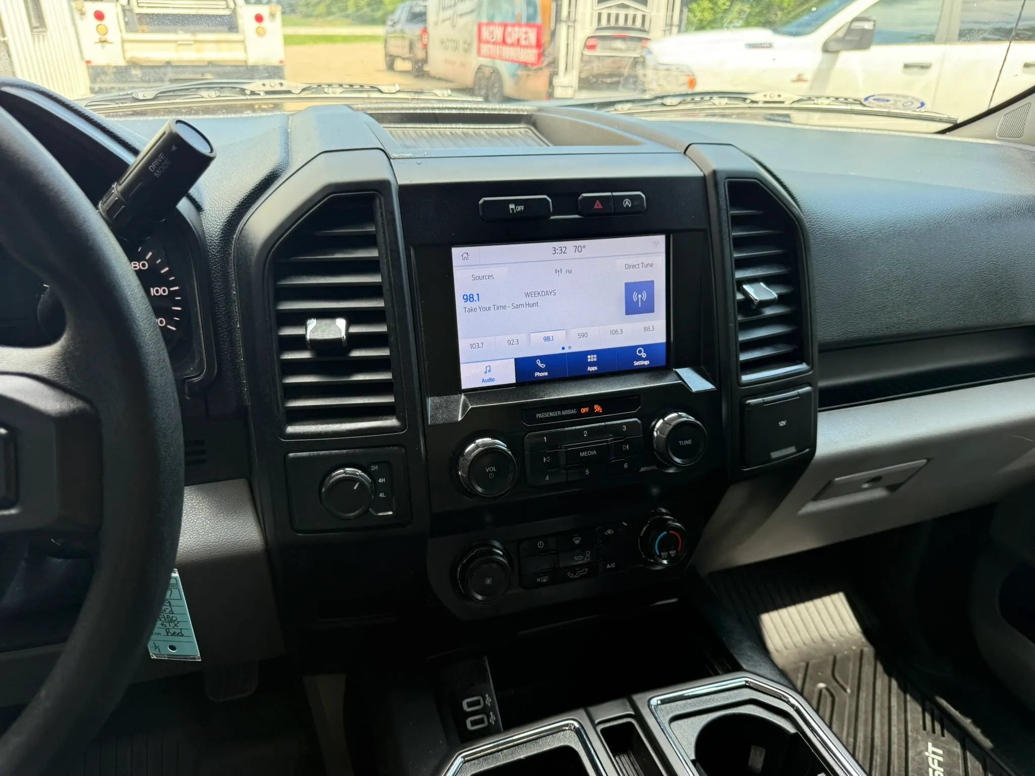 Used 2019 Ford F150 XL w/ Equipment Group 101A Mid AWD/4WD image 18