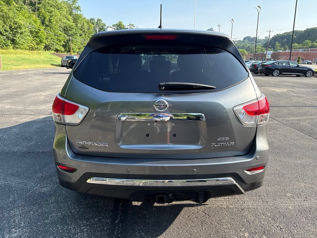Used 2015 Nissan Pathfinder Platinum AWD/4WD image 4