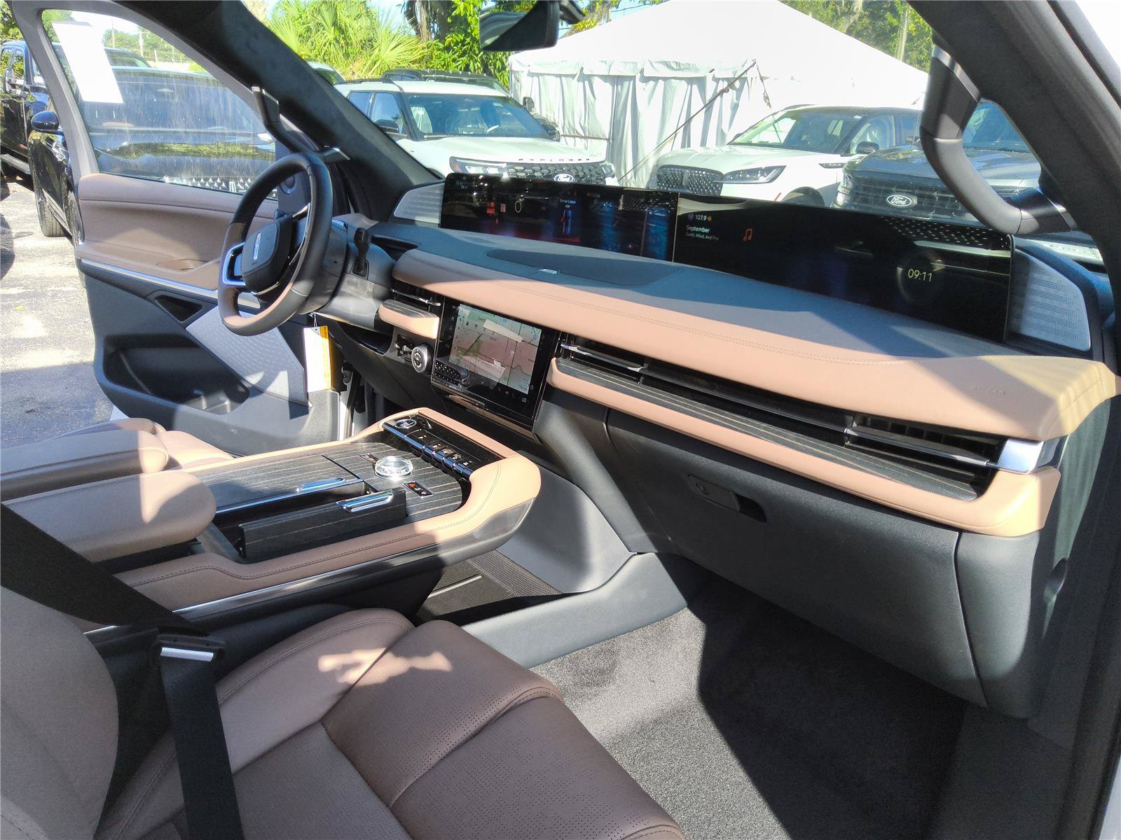 New 2027 Lincoln Navigator Black Label AWD/4WD image 28