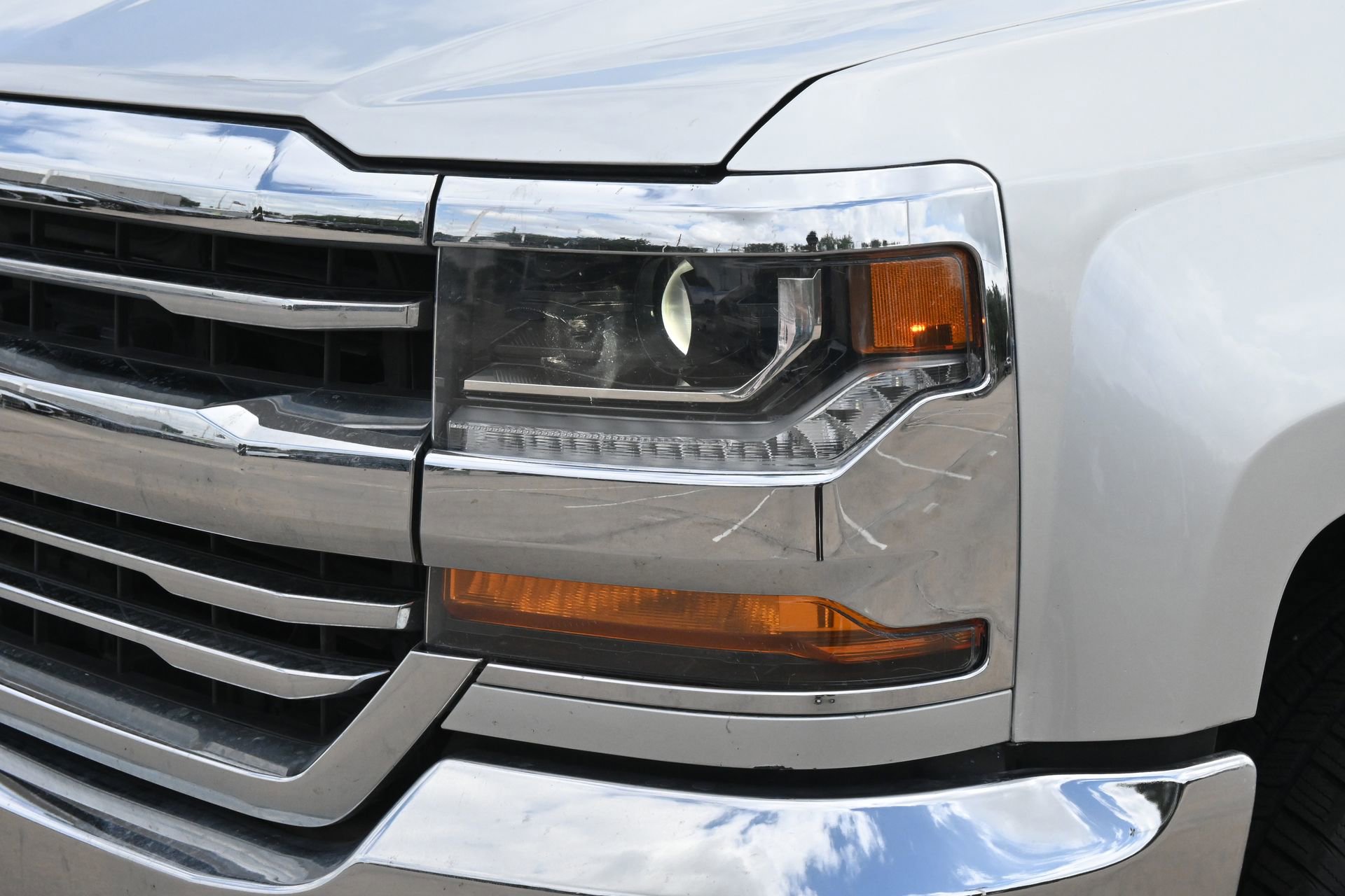 Used 2018 Chevrolet Silverado 1500 LT w/ All Star Edition RWD image 26