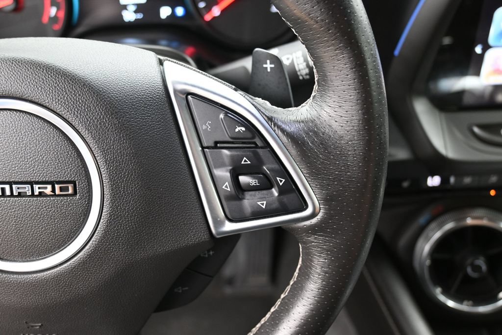 Used 2017 Chevrolet Camaro SS RWD image 19