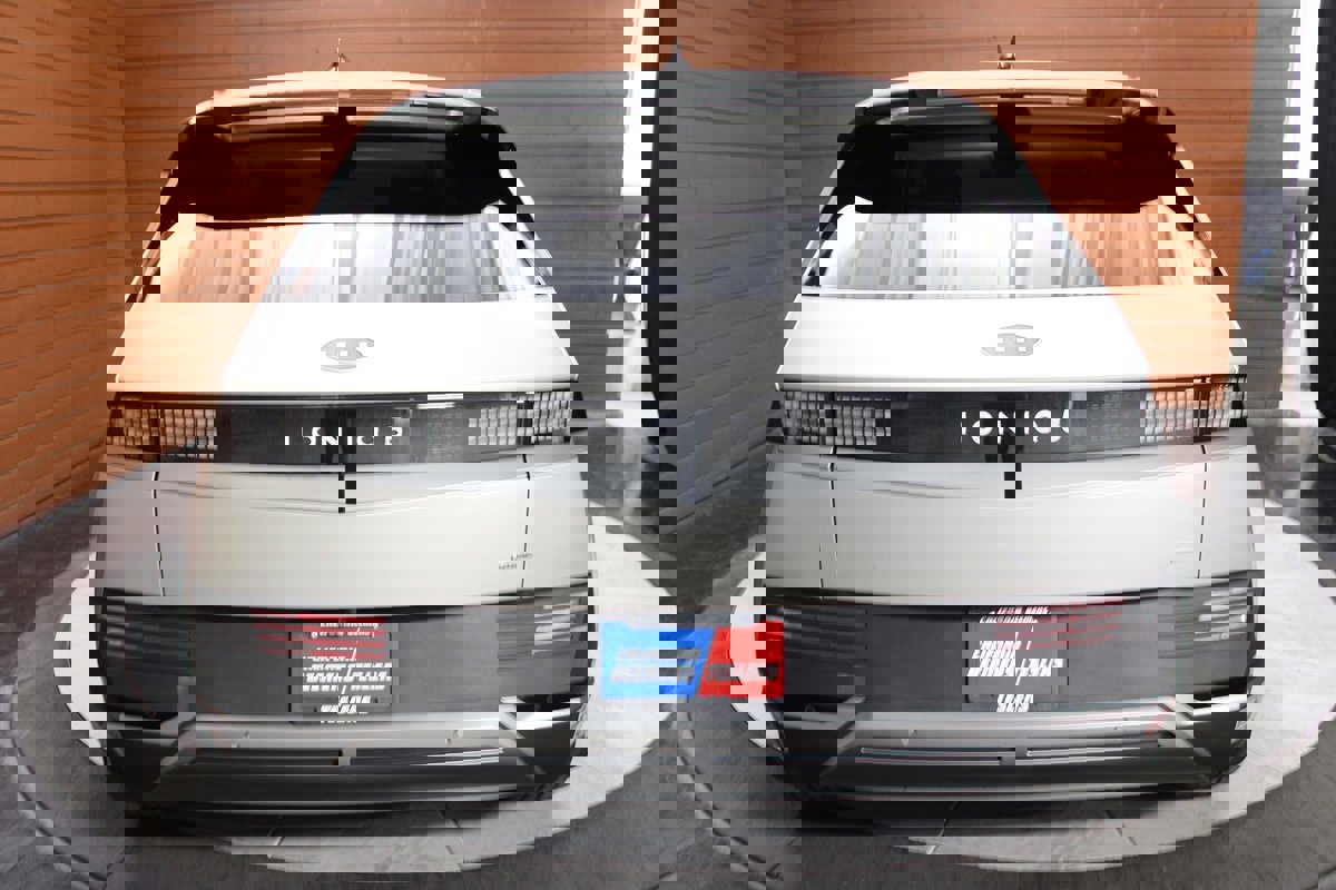 Used 2023 Hyundai Ioniq 5 SEL w/ Cargo Package image 13