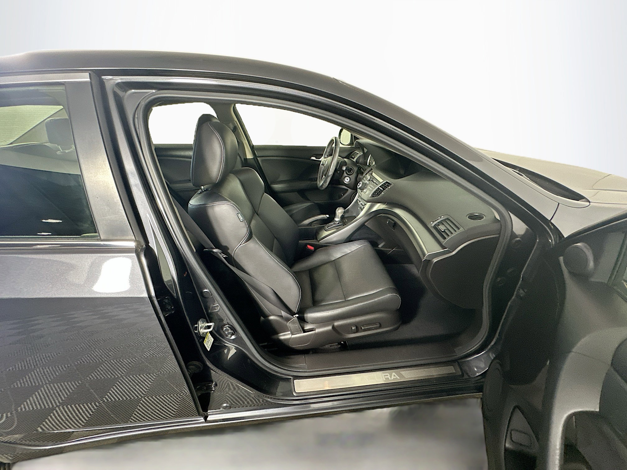 Used 2013 Acura TSX Sedan FWD image 29