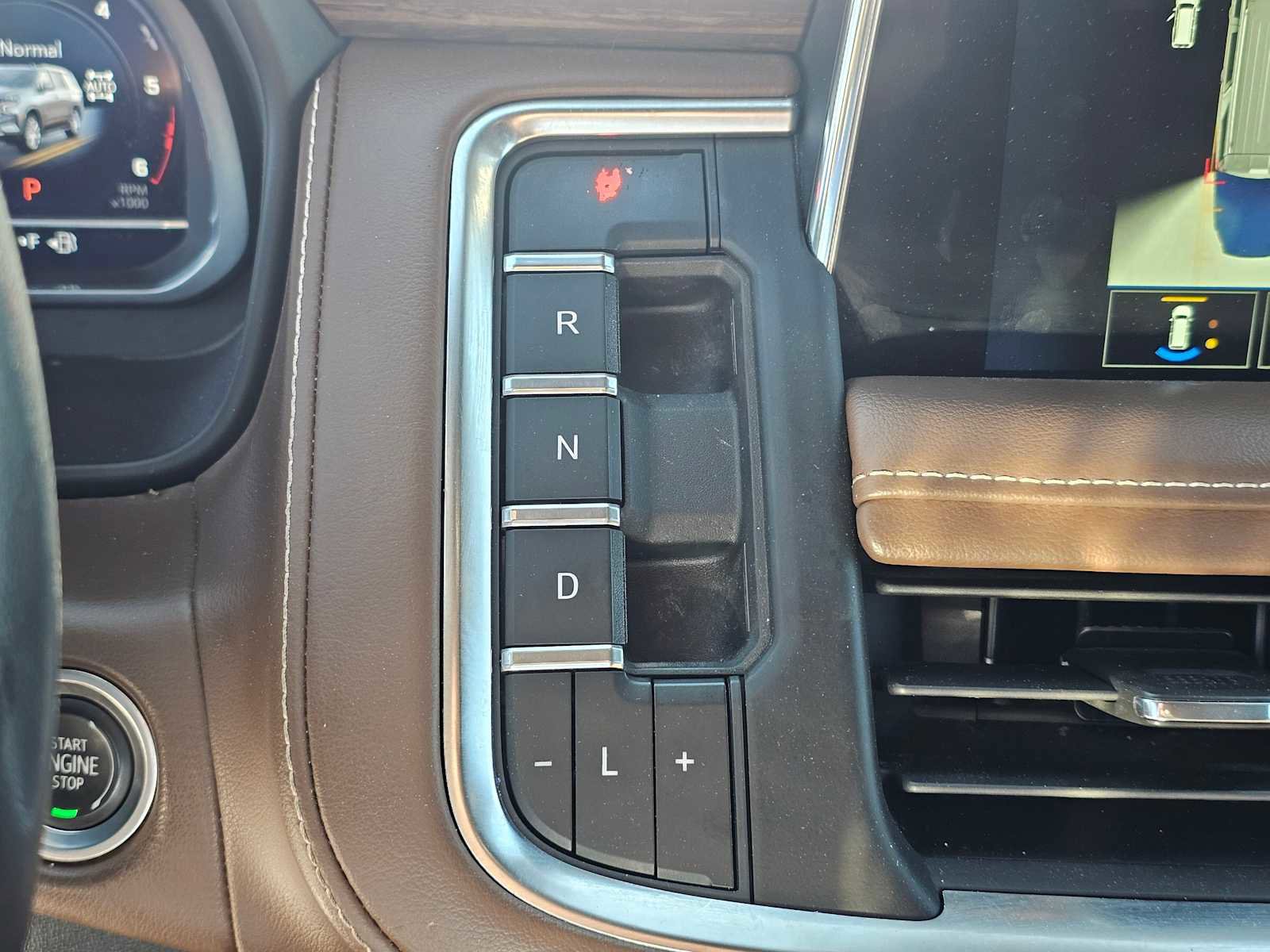 Used 2023 Chevrolet Tahoe High Country w/ LPO, Illumination Package image 30