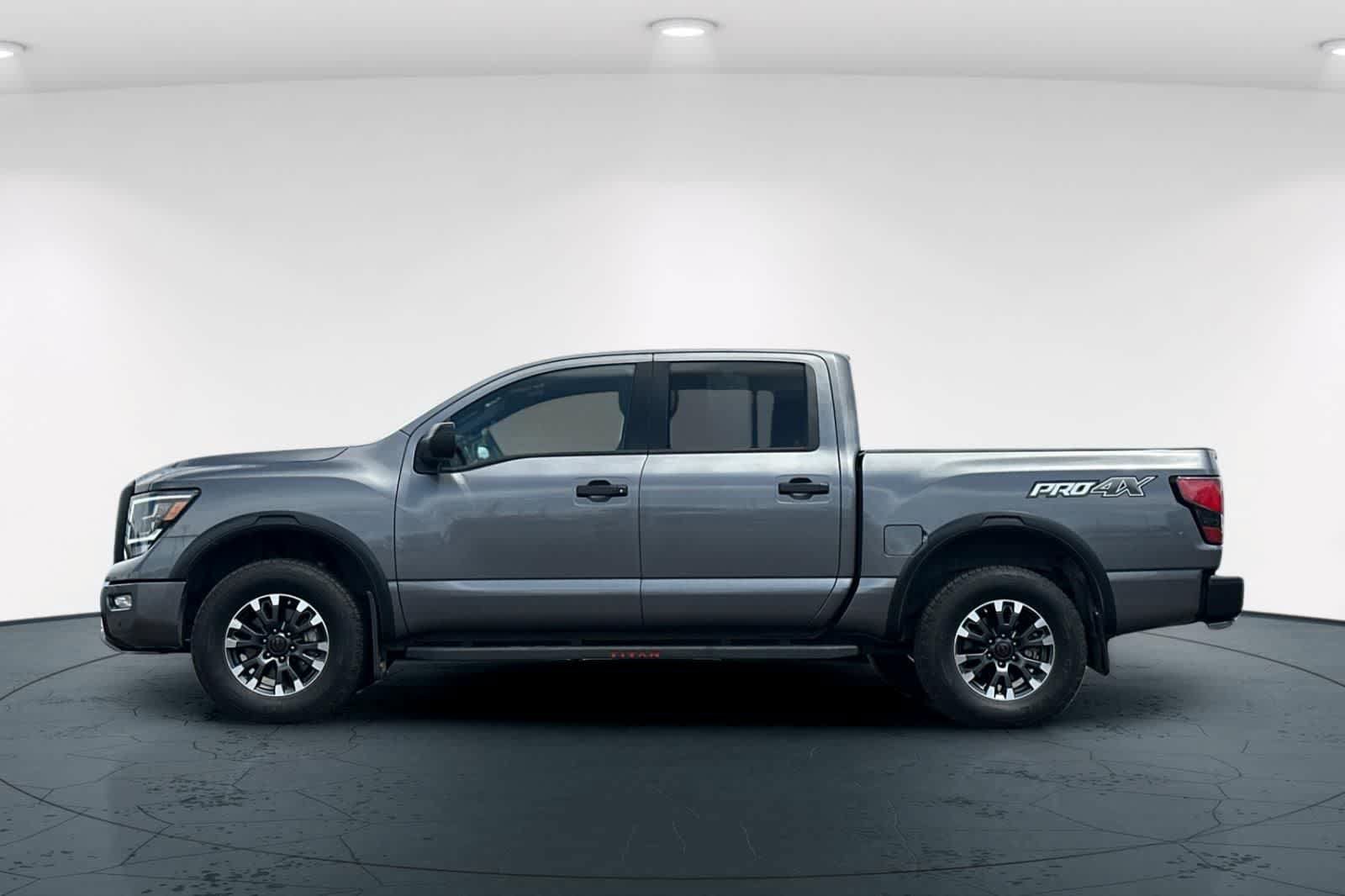 Used 2024 Nissan Titan PRO-4X w/ Pro-4x Utility Package AWD/4WD image 9