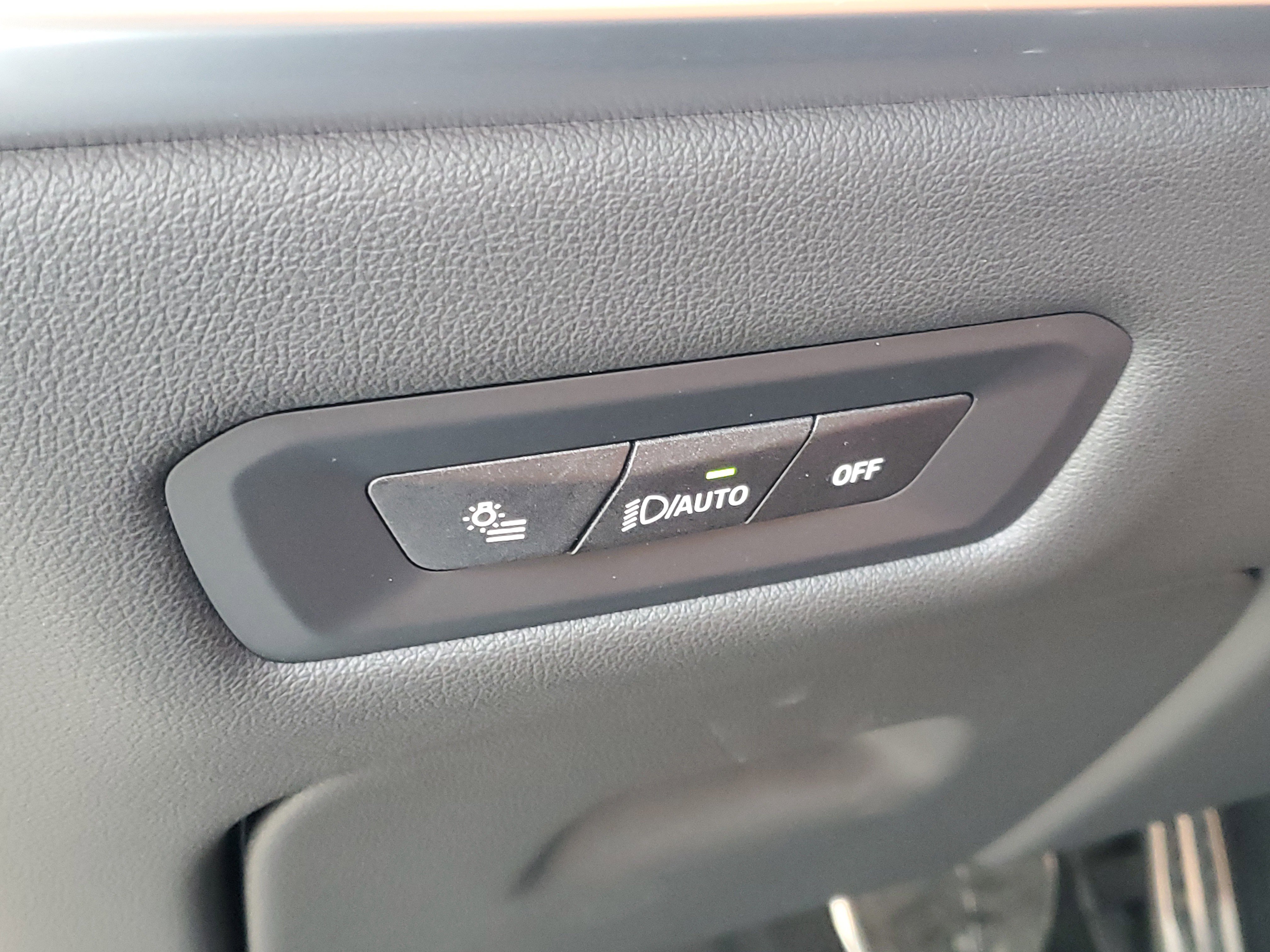 New 2026 BMW X5 M60i image 11