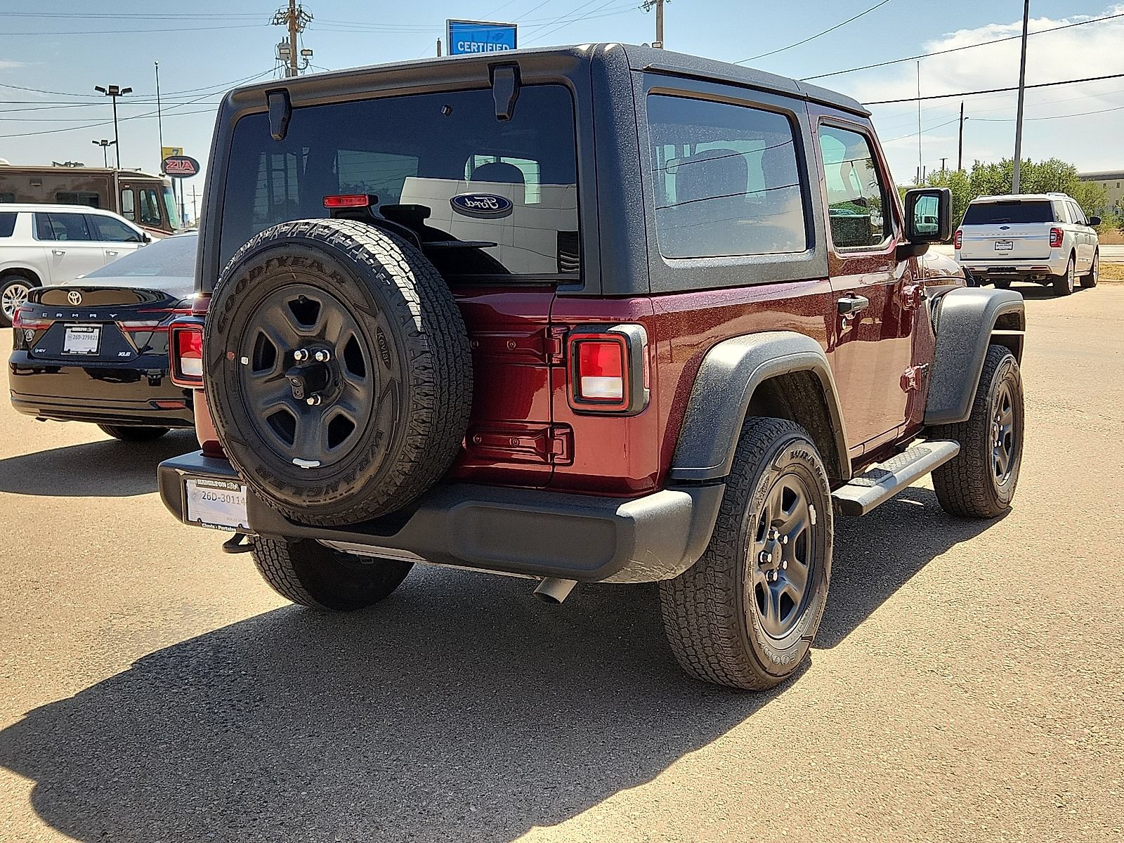 Used 2021 Jeep Wrangler Sport AWD/4WD image 3