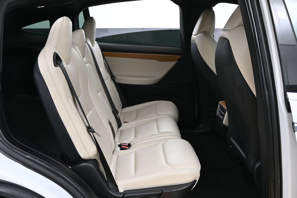 Used 2021 Tesla Model X Long Range AWD/4WD image 38
