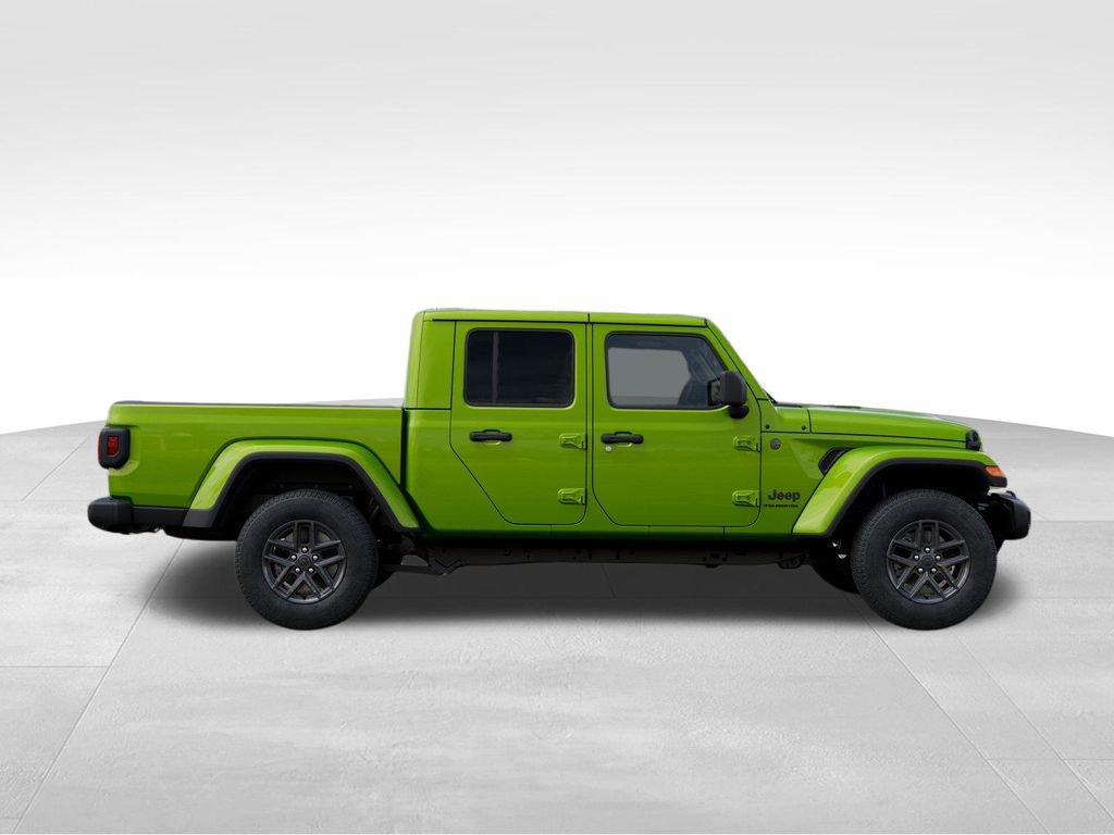 New 2025 Jeep Gladiator Sport AWD/4WD image 22
