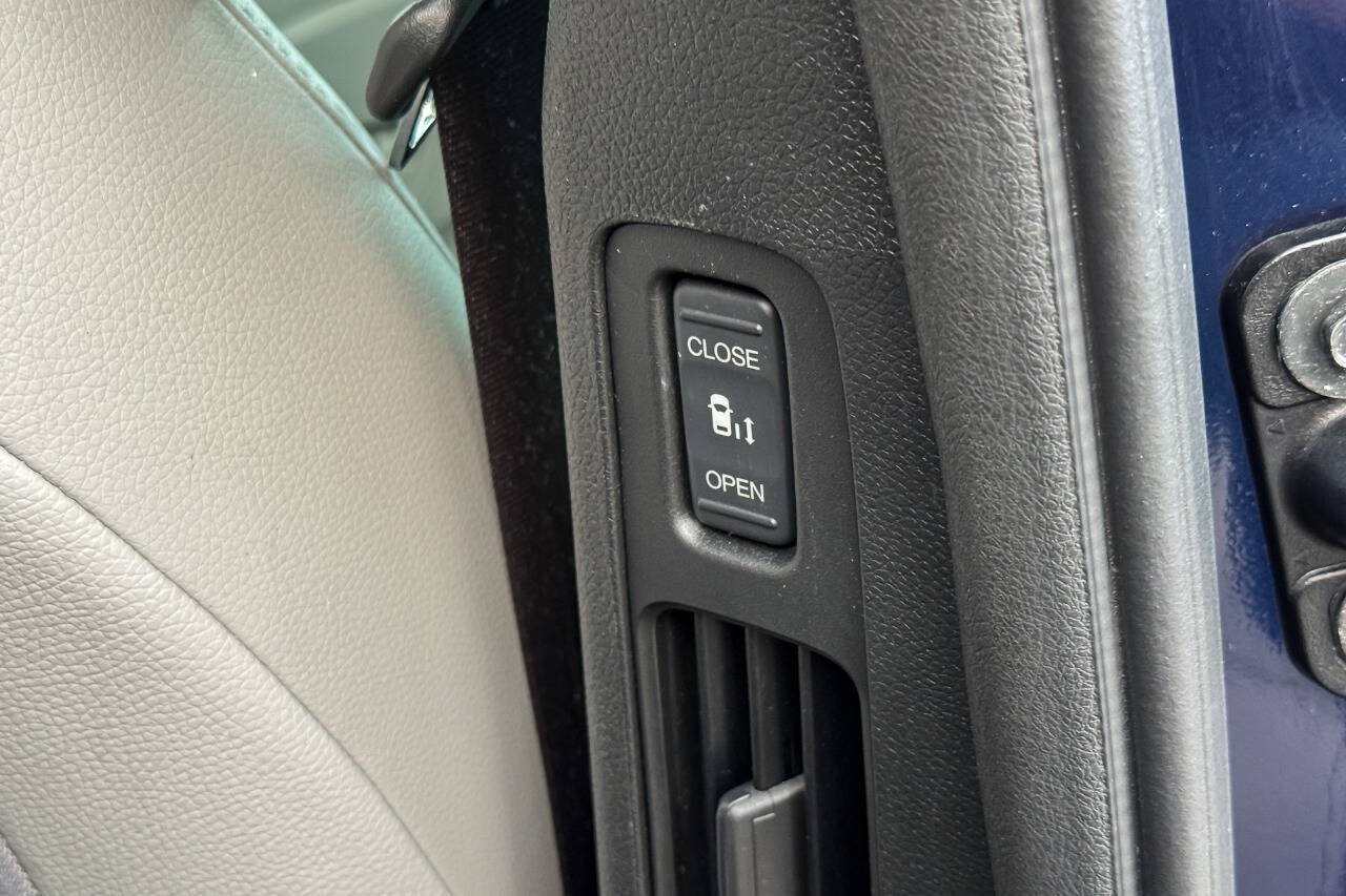 Used 2019 Honda Odyssey EX-L image 25