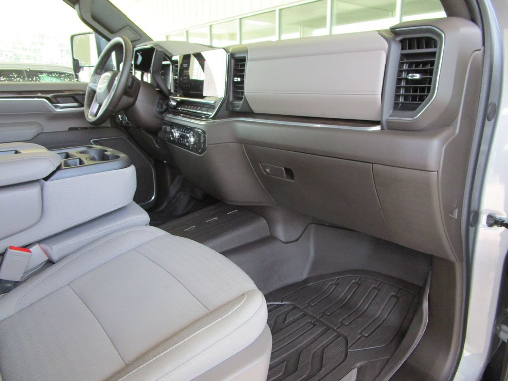 Used 2026 GMC Sierra 2500 SLE w/ SLE Value Package; AWD/4WD image 35