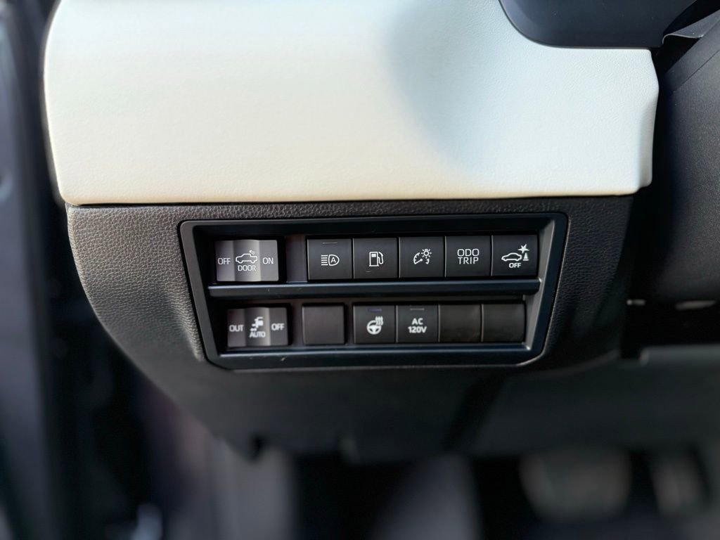 Certified 2024 Toyota Tundra Capstone image 14