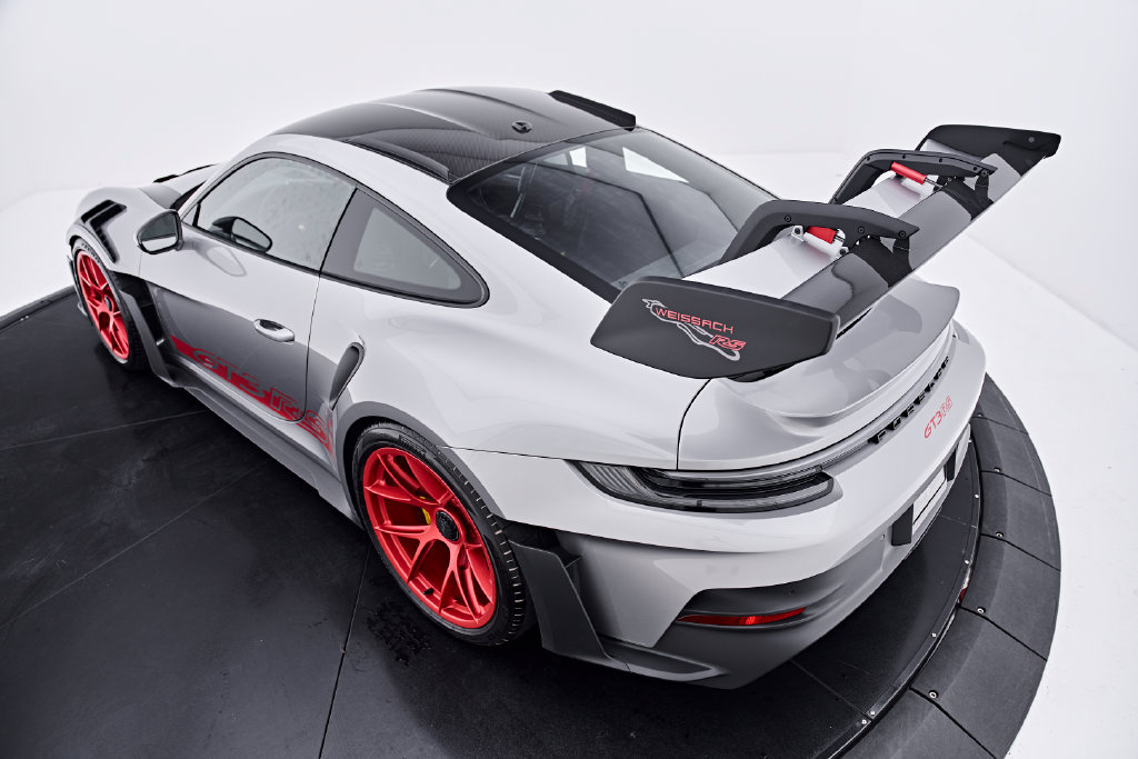 Used 2025 Porsche 911 GT3 RS w/ Weissach Package RWD image 37