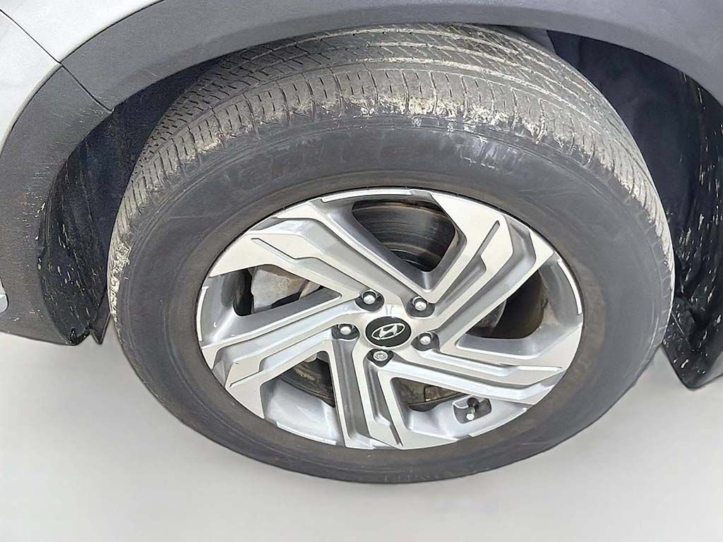 Used 2023 Hyundai Santa Fe SEL FWD image 19