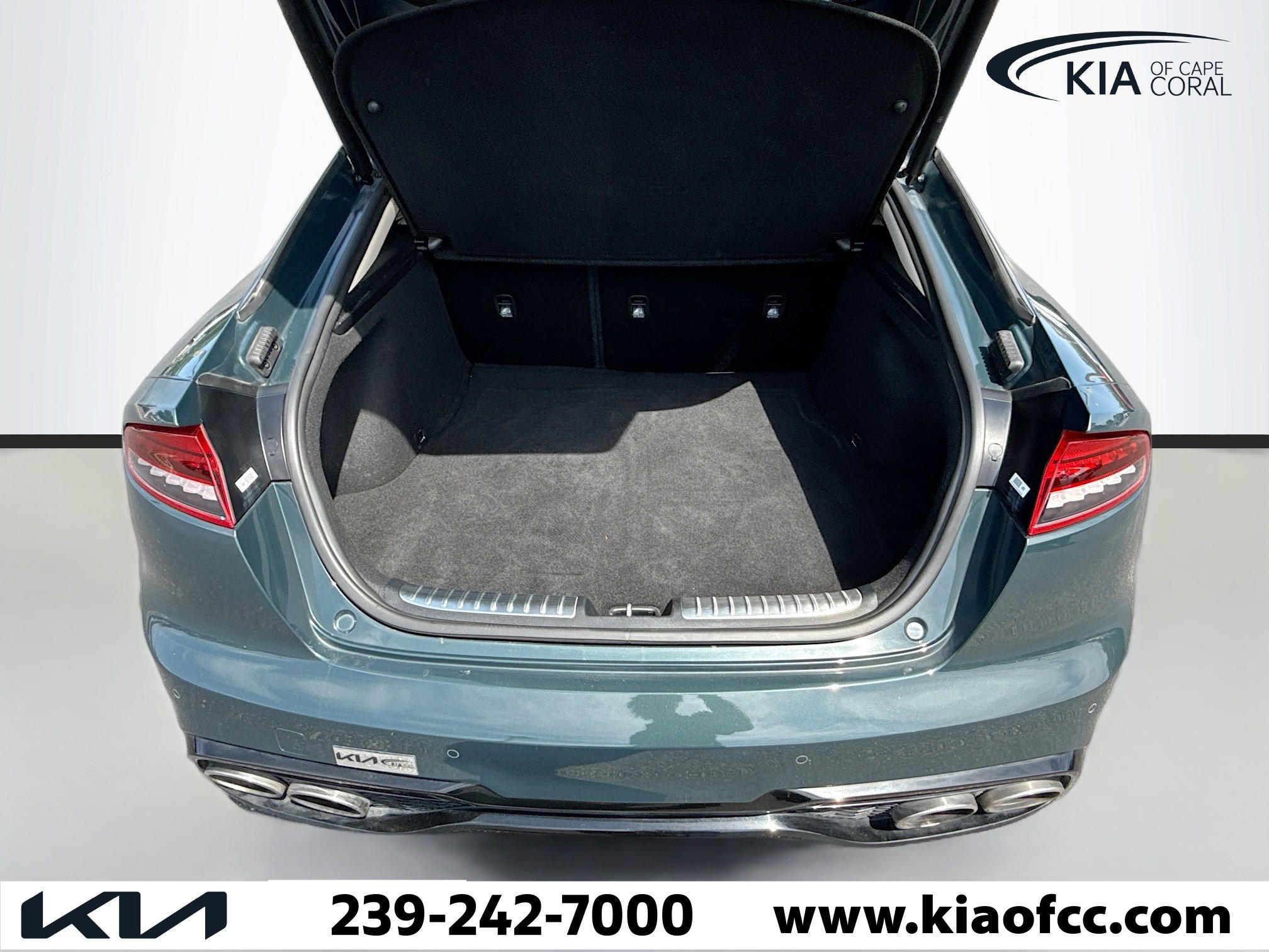 Certified 2023 Kia Stinger GT2 image 12