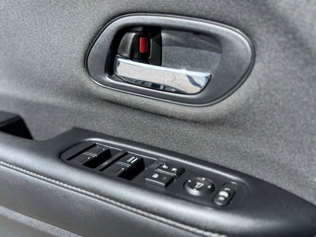 Used 2022 Honda HR-V Sport image 15