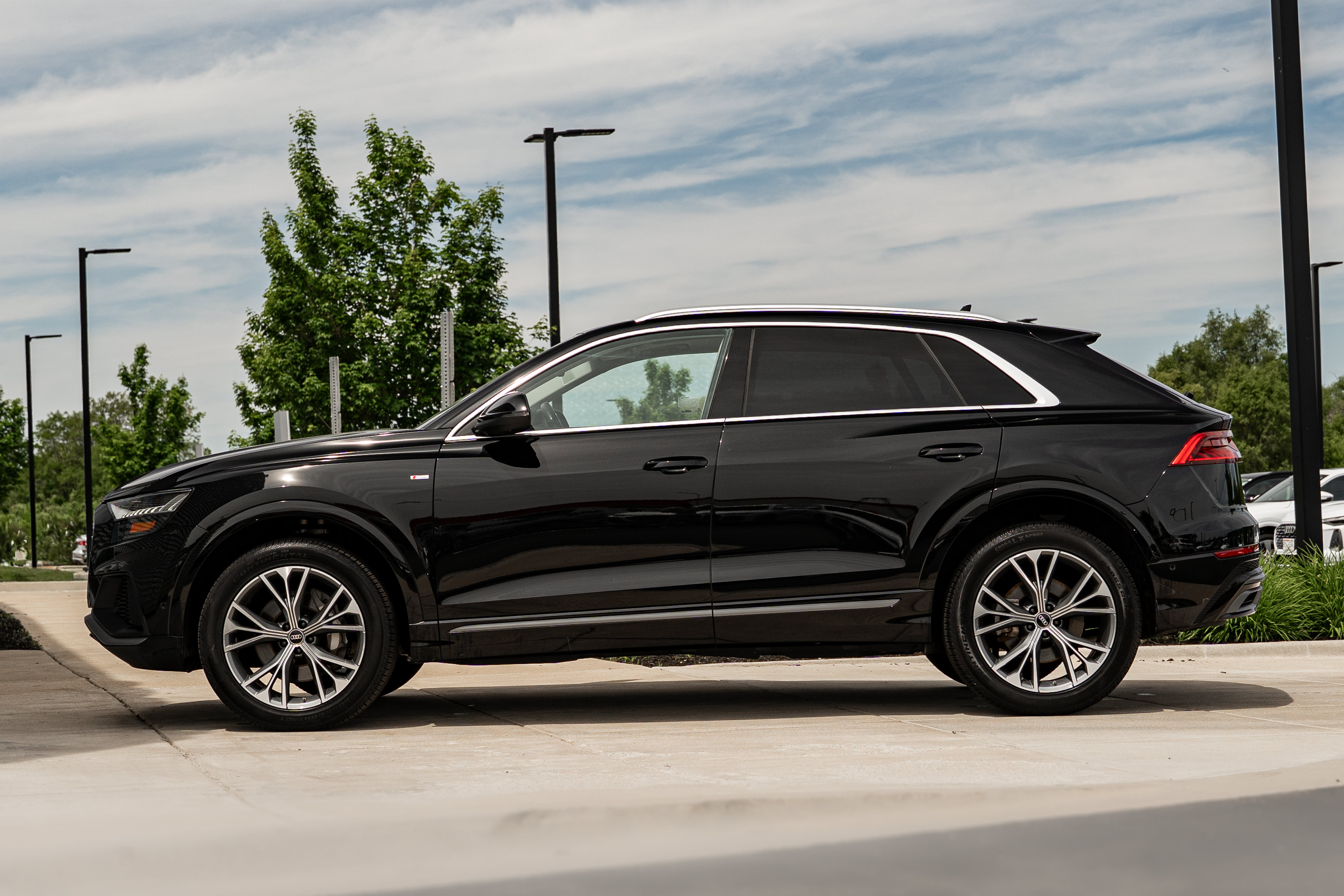 Certified 2023 Audi Q8 Premium Plus AWD/4WD image 6