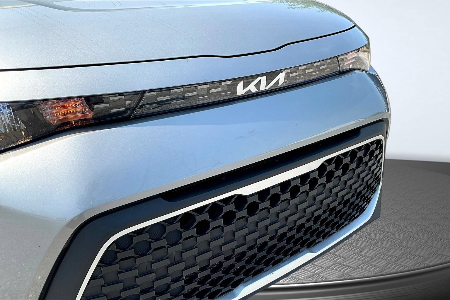 Used 2024 Kia Soul LX w/ Option Group 015 FWD image 29