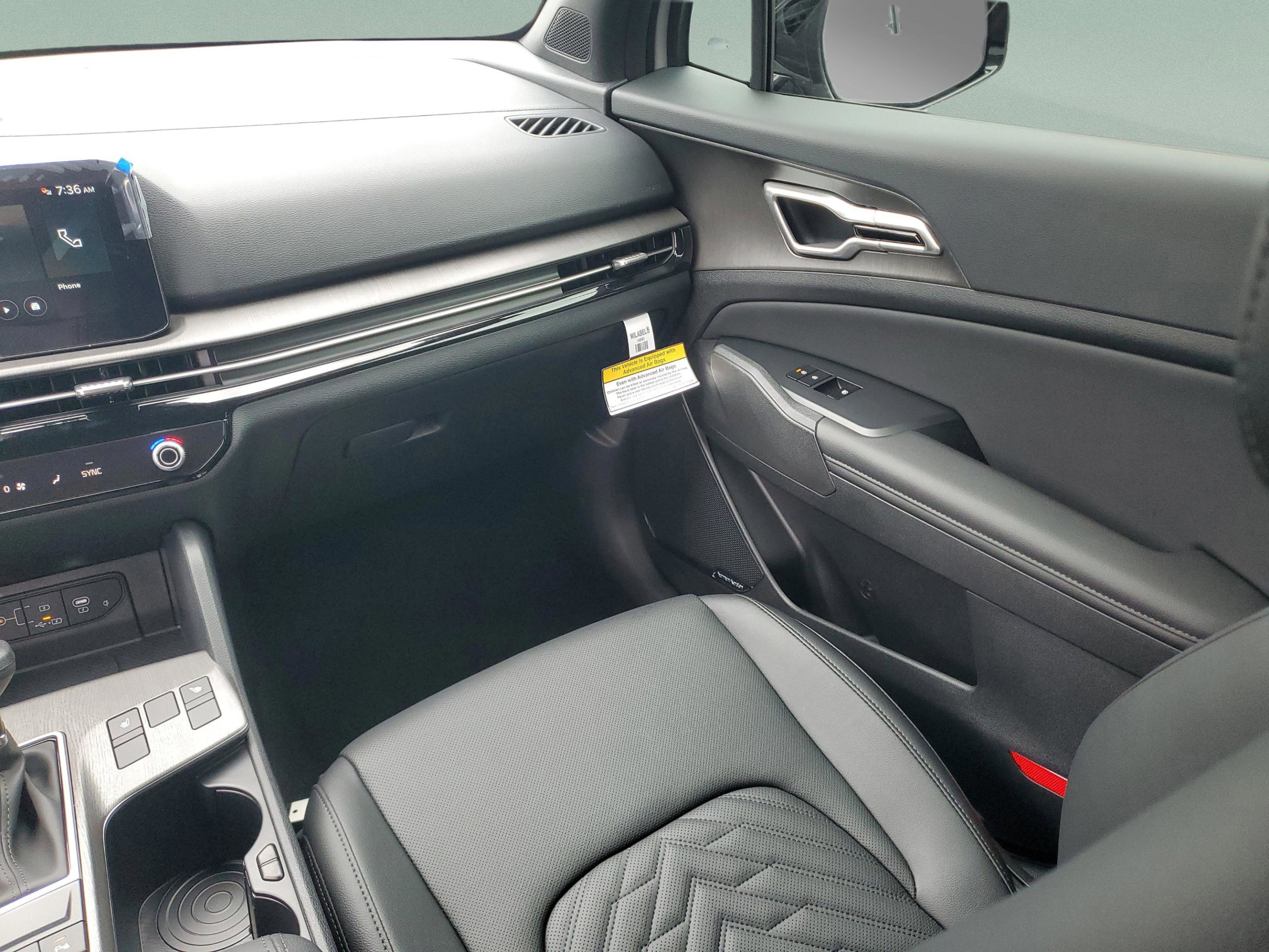 New 2026 Kia Sportage X-Line w/ X-Line Technology Package AWD/4WD image 21