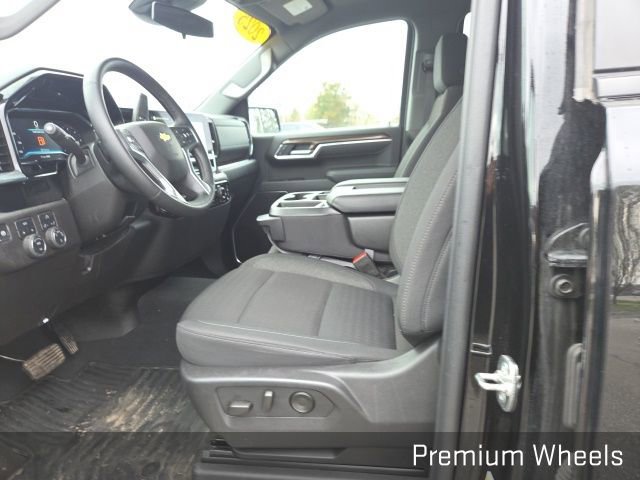 Used 2025 Chevrolet Silverado 1500 LT w/ Work Truck Package image 9