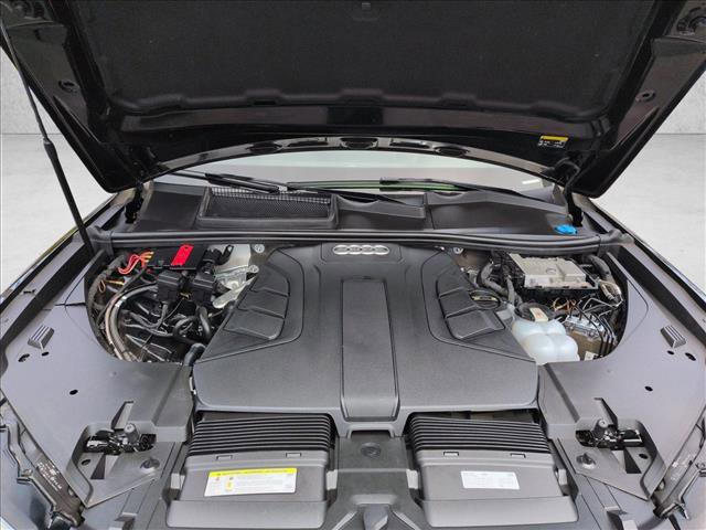 Used 2019 Audi Q7 3.0T Premium Plus w/ Premium Plus Package AWD/4WD image 26