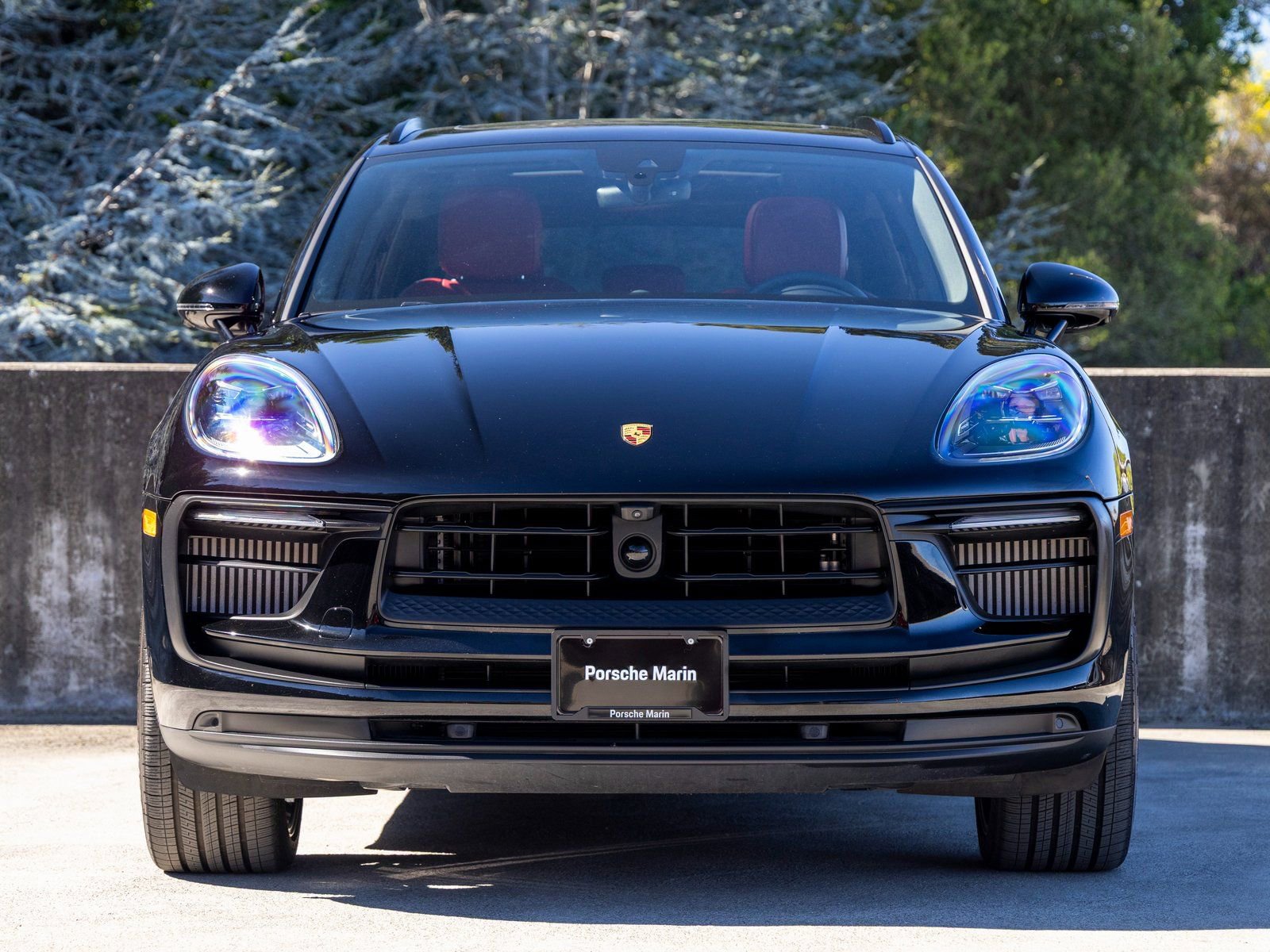 Certified 2025 Porsche Macan S image 8