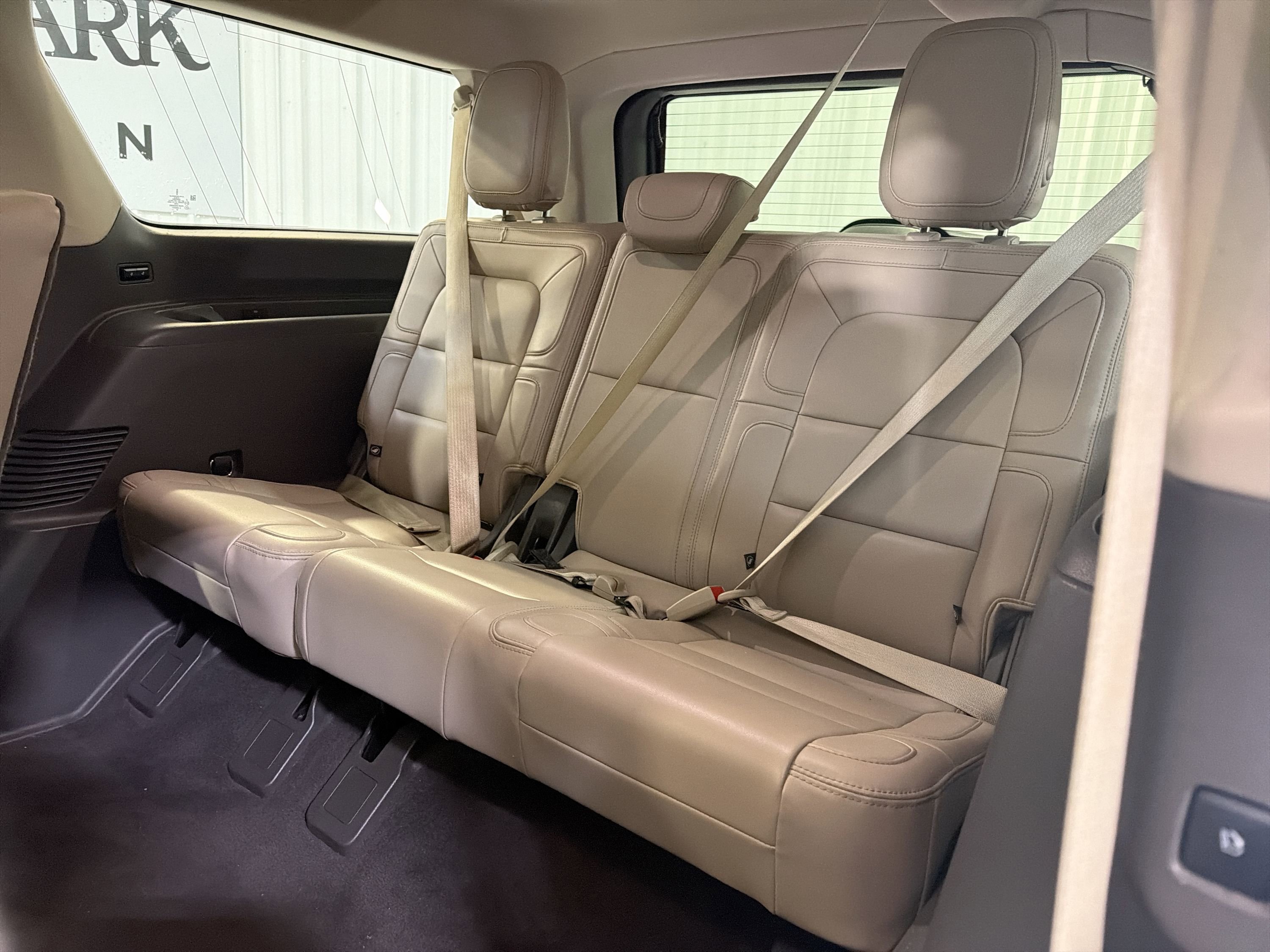 Used 2023 Lincoln Navigator L Reserve AWD/4WD image 26