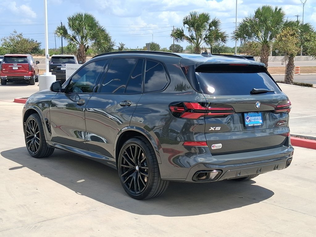 Used 2026 BMW X5 xDrive40i w/ M Sport Package AWD/4WD image 4