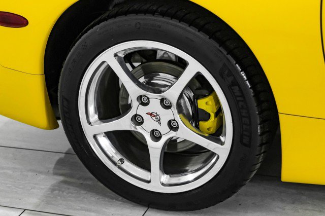 Used 2000 Chevrolet Corvette Convertible w/ Memory Pkg image 46