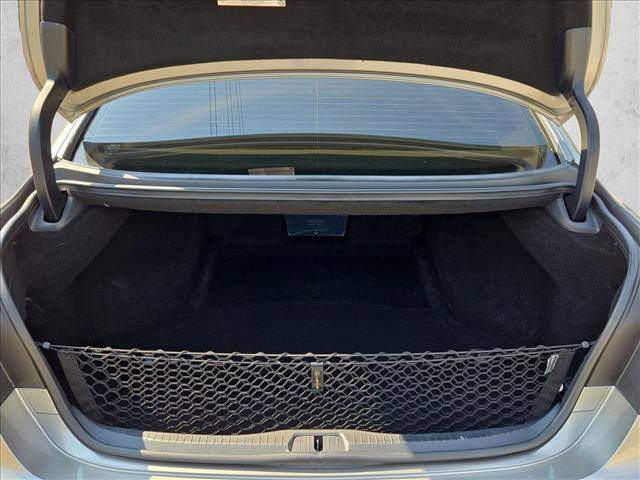 Used 2017 Lexus LS 460 w/ Comfort Package RWD image 4