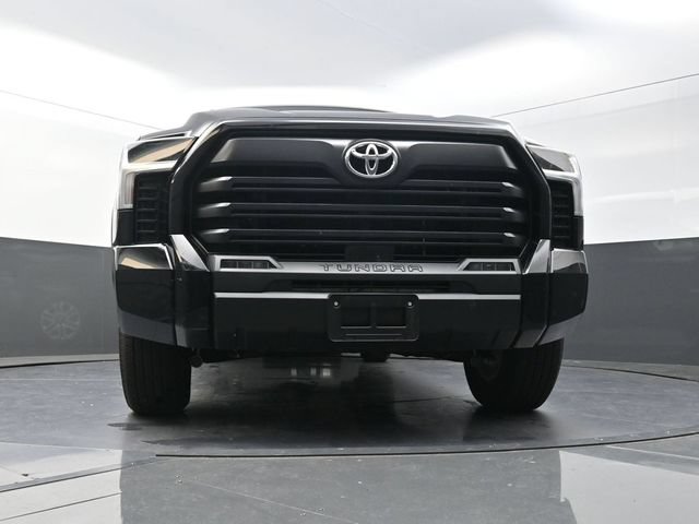 Used 2026 Toyota Tundra SR5 w/ SR5 Premium Package AWD/4WD image 32