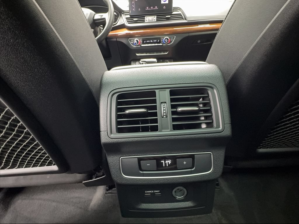 Used 2023 Audi Q5 2.0T Premium w/ Convenience Package AWD/4WD image 42