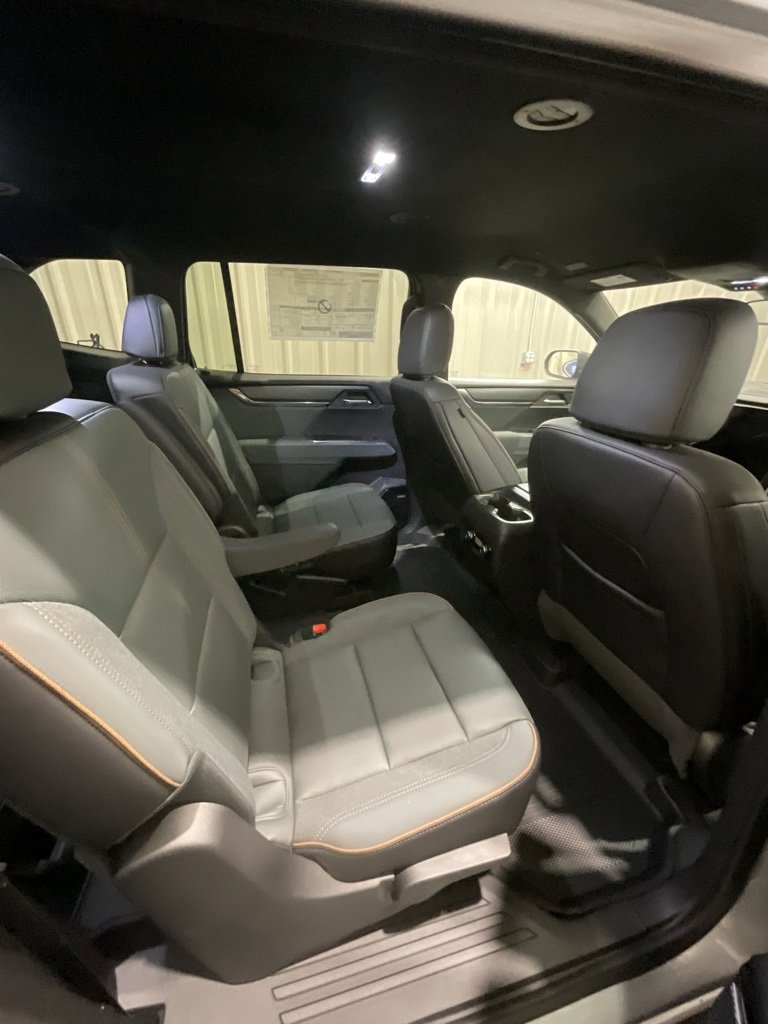 Used 2025 GMC Acadia AT4 w/ LPO, Floor Liner Package image 14