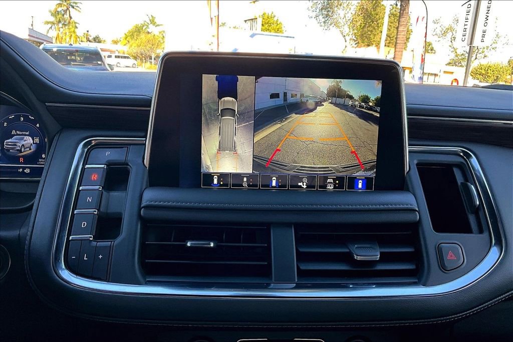 Used 2022 Chevrolet Tahoe Z71 w/ Luxury Package image 13