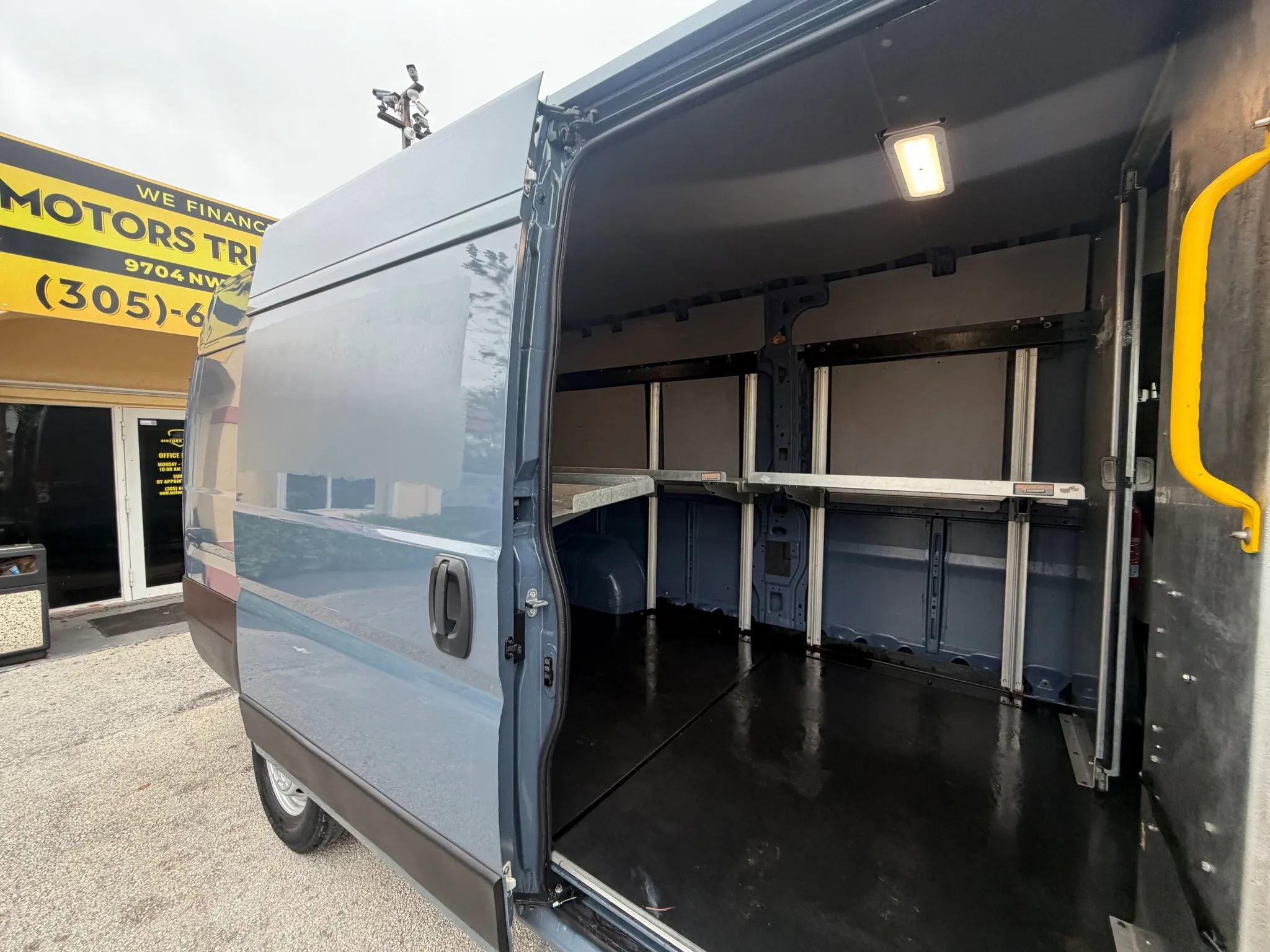 Used 2020 RAM ProMaster 3500 image 7