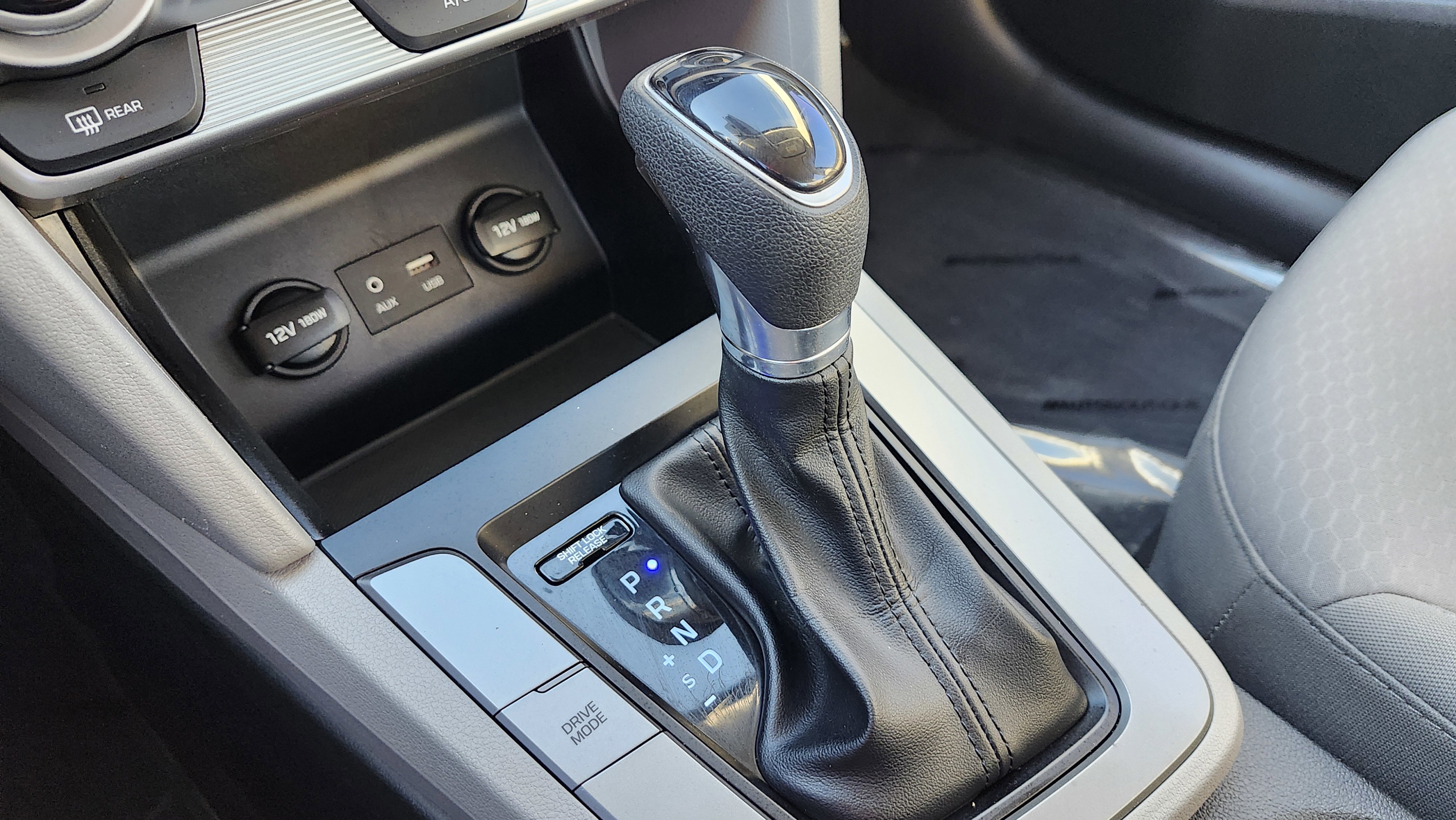 Used 2019 Hyundai Elantra SEL image 27