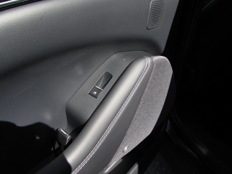 Used 2022 Ford Mustang Mach-E Premium RWD image 22