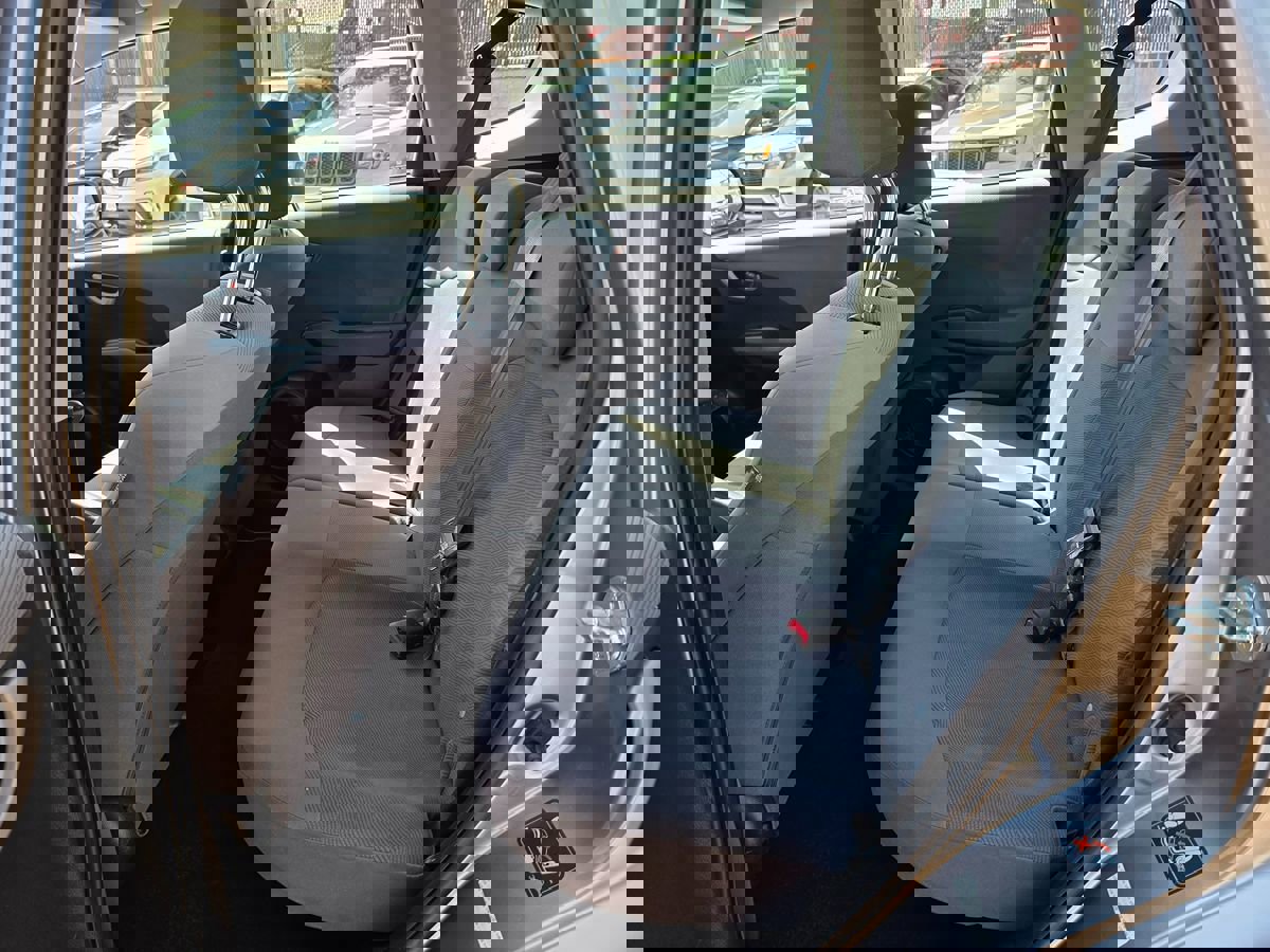 Used 2009 Honda Fit image 18