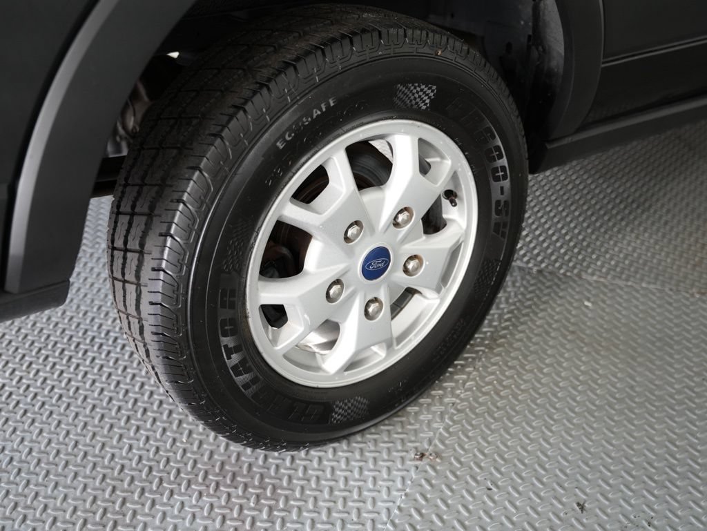Used 2015 Ford Transit 250 148 Medium Roof RWD image 53