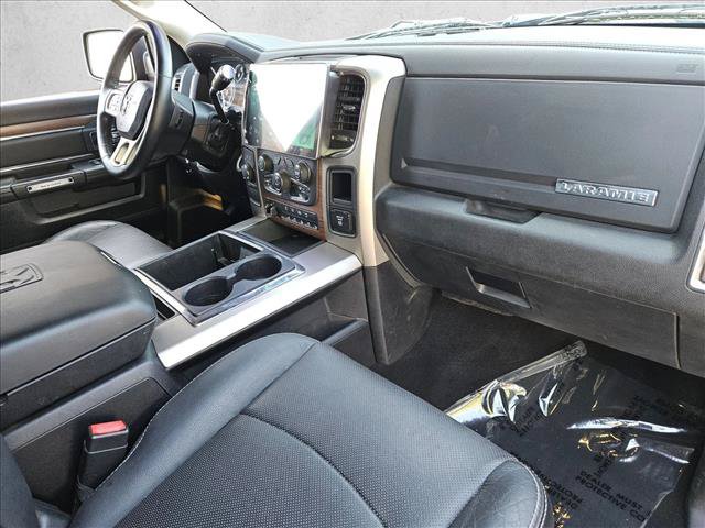 Used 2014 RAM 2500 Laramie w/ Black Appearance Group AWD/4WD image 27