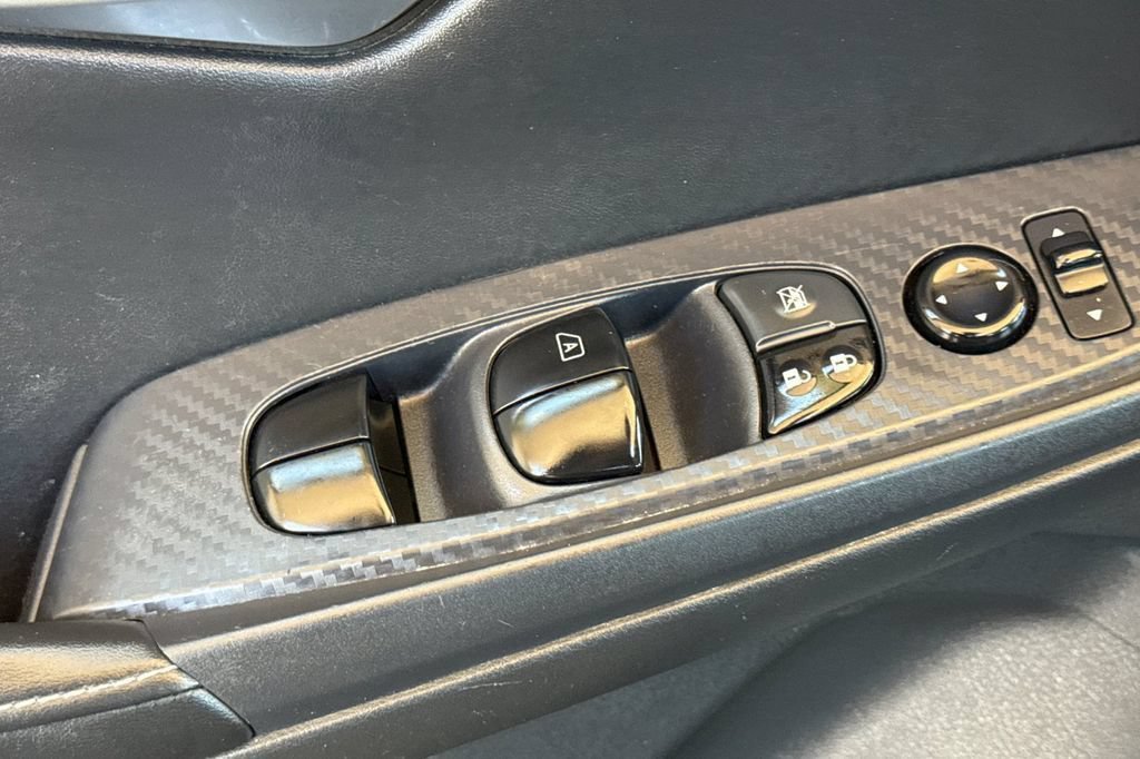 Used 2024 Nissan Sentra SV FWD image 12