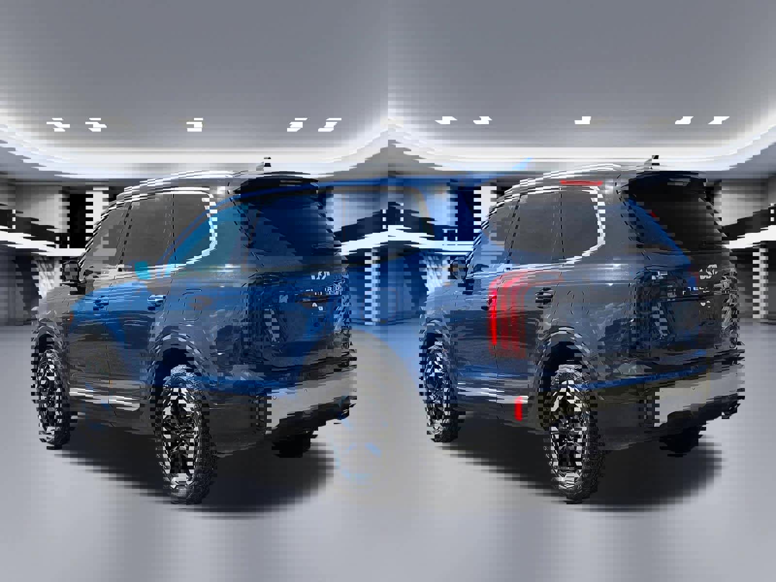 Used 2025 Kia Telluride S image 4