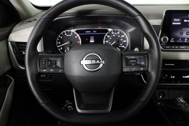 Certified 2025 Nissan Rogue SV image 10