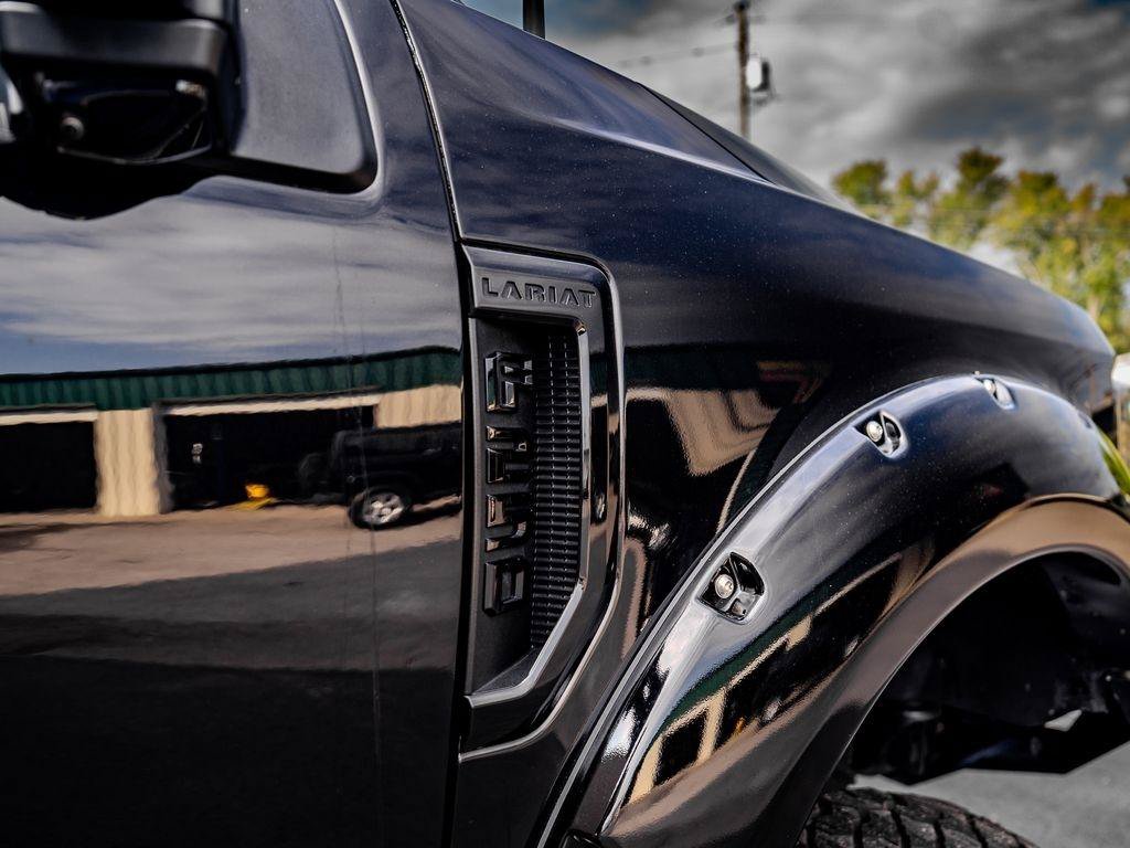 Used 2020 Ford F250 Lariat AWD/4WD image 10
