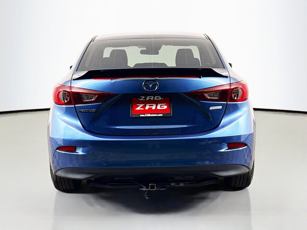 Used 2018 MAZDA MAZDA3 Sport FWD image 4