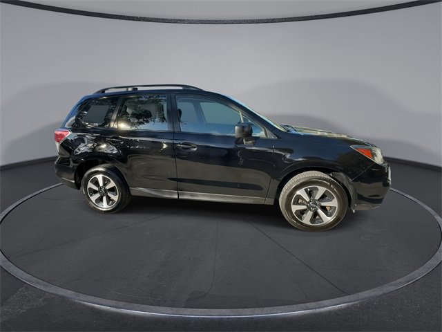 Used 2017 Subaru Forester 2.5i w/ Alloy Wheel Package image 9