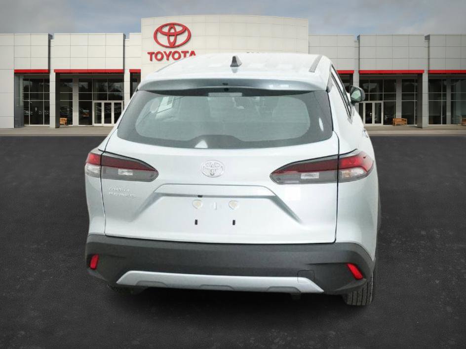 New 2026 Toyota Corolla Cross L image 18