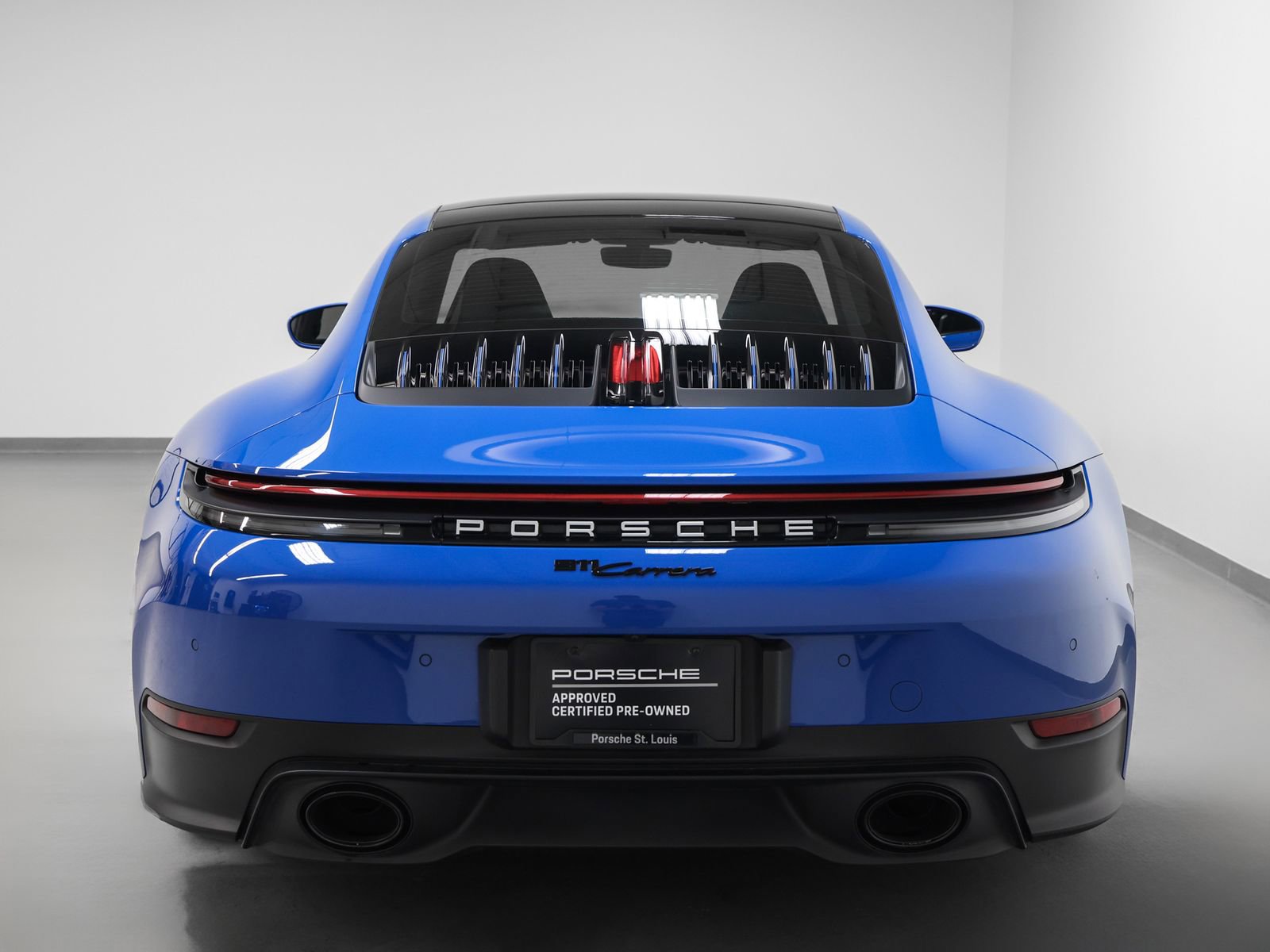 Certified 2025 Porsche 911 Carrera image 11