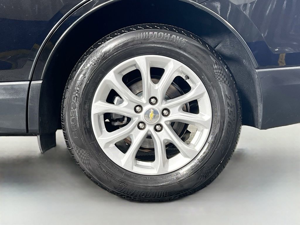 Used 2019 Chevrolet Equinox LS image 28